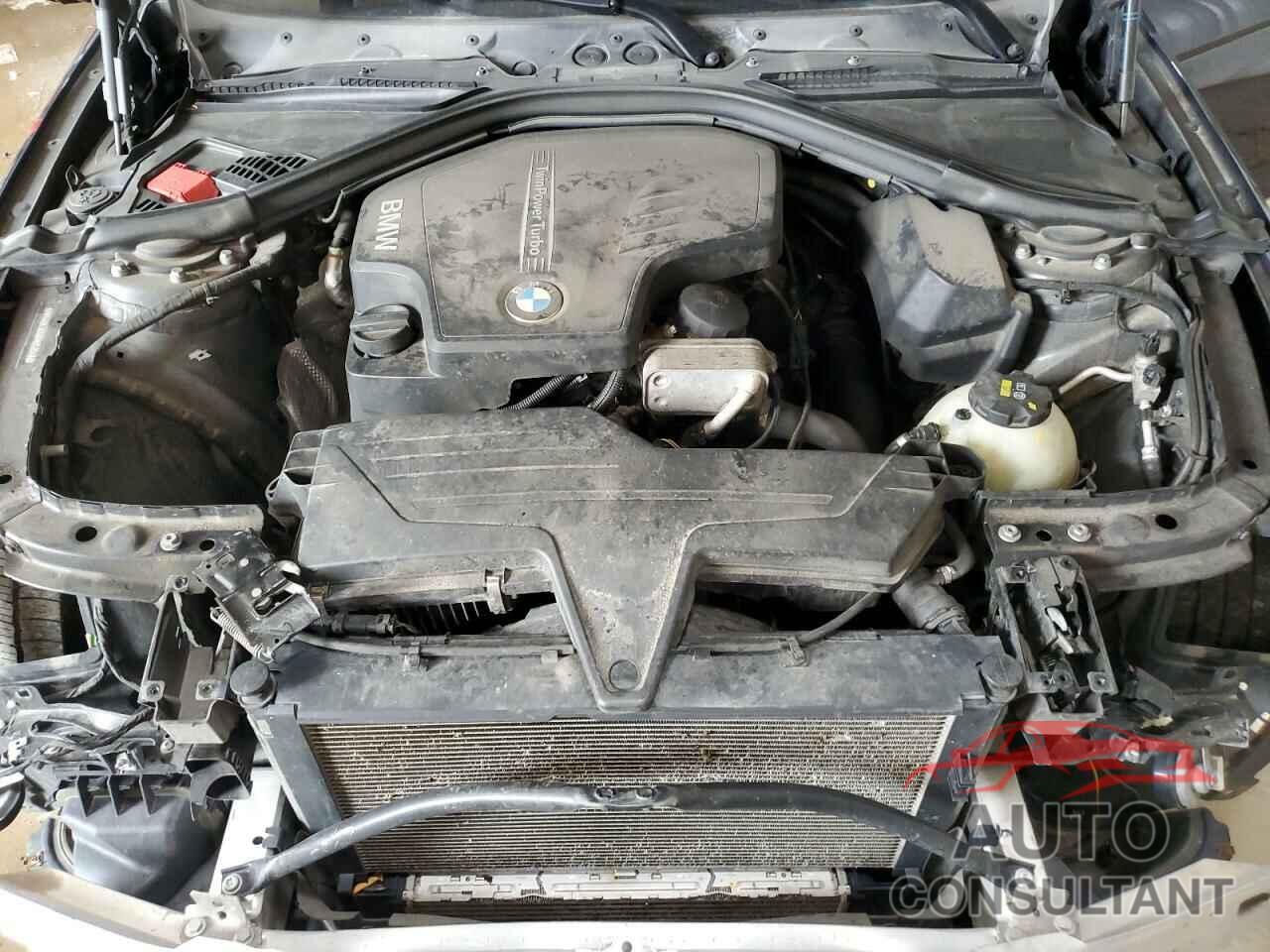 BMW 3 SERIES 2016 - WBA8E3G59GNU02648