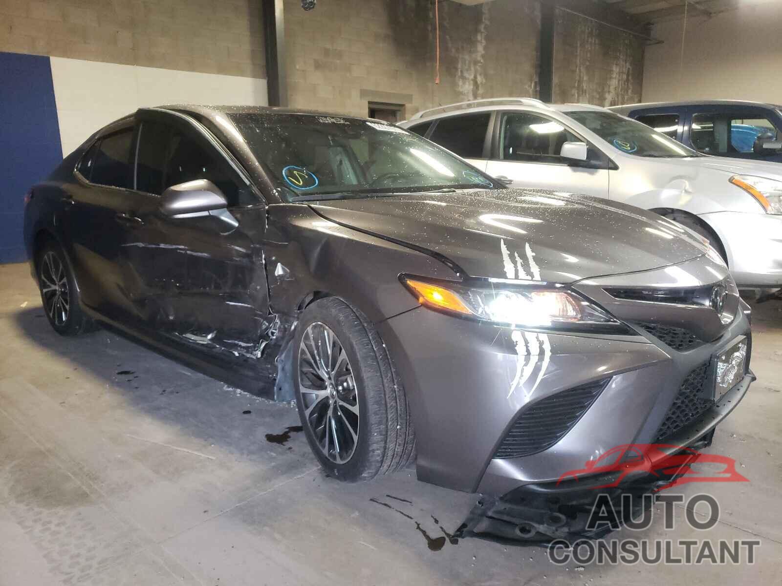TOYOTA CAMRY 2019 - 4T1B11HK4KU744709