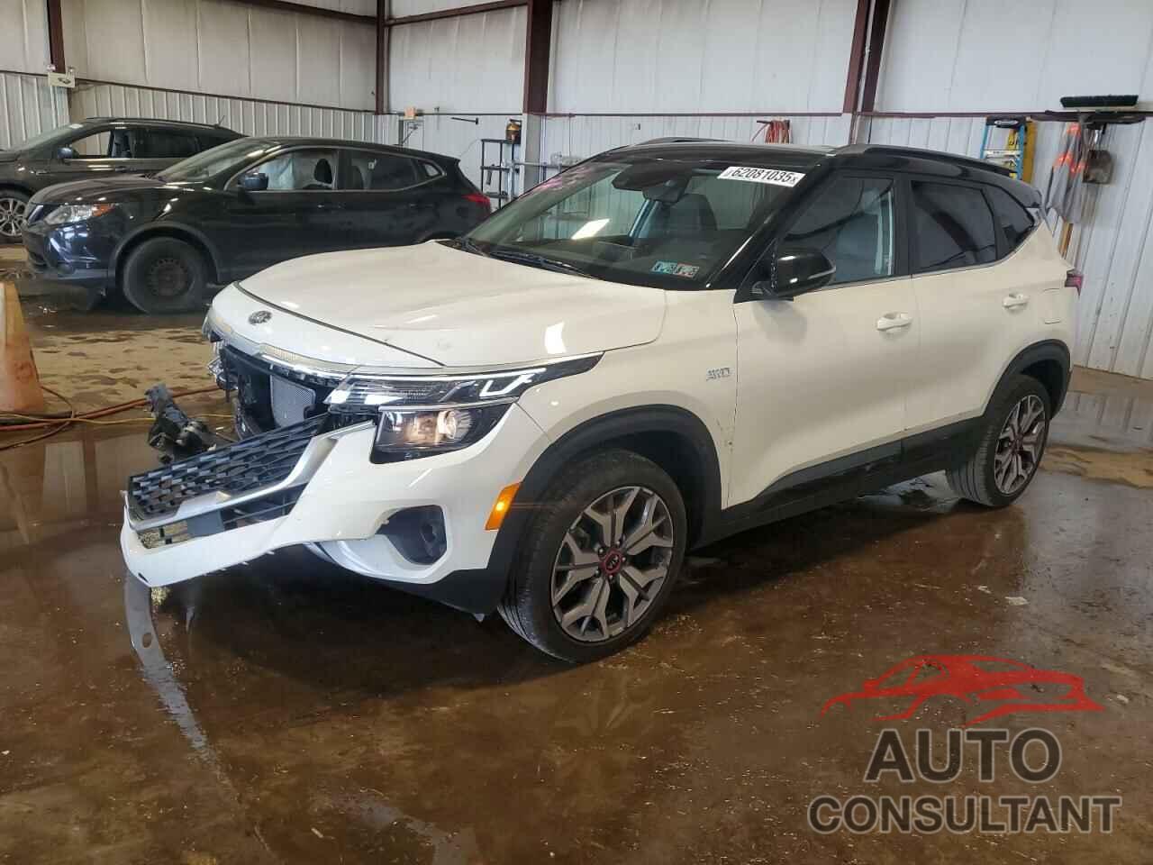 KIA SELTOS 2021 - KNDEUCA29M7112515