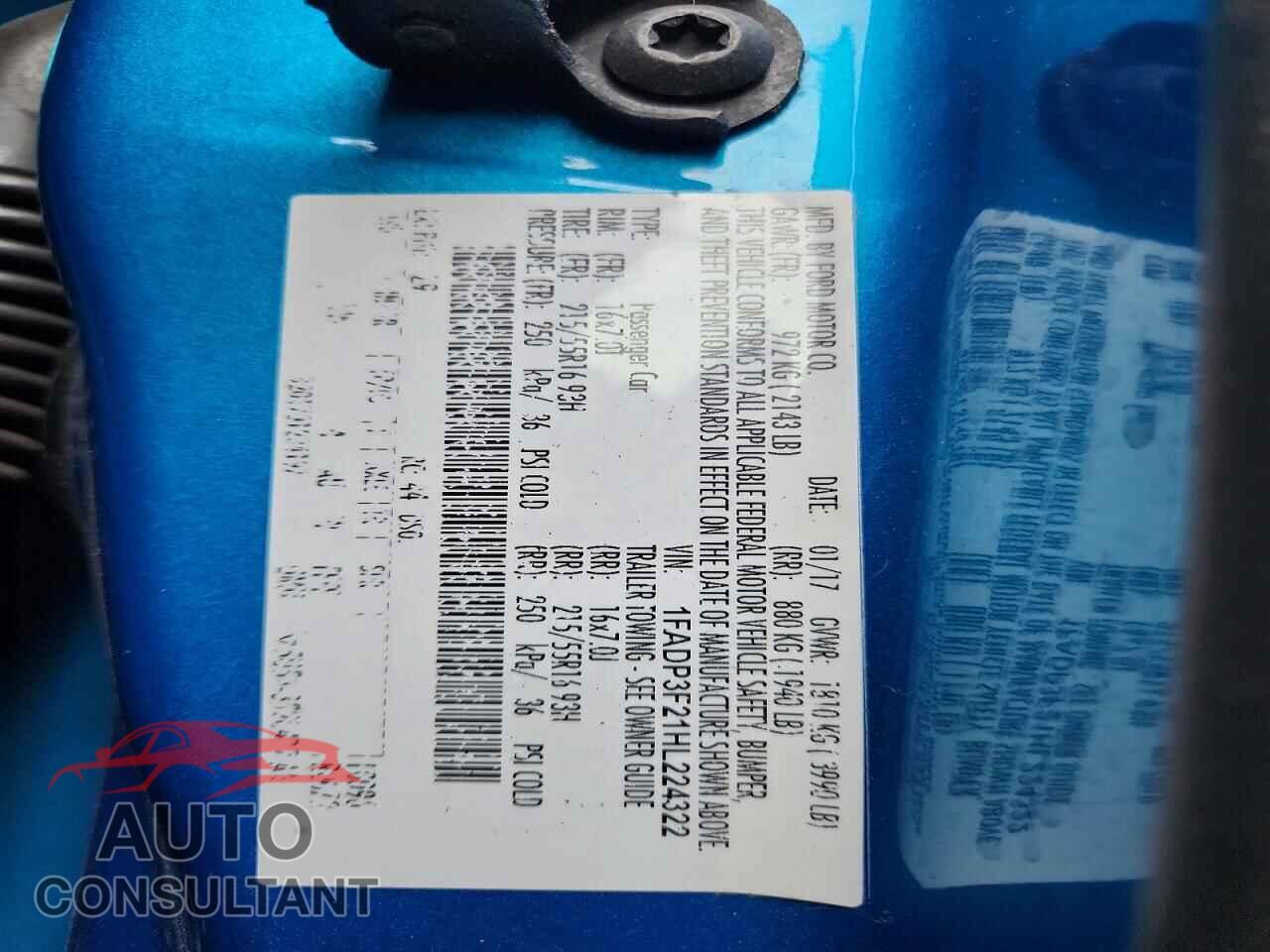 FORD FOCUS 2017 - 1FADP3F21HL224322