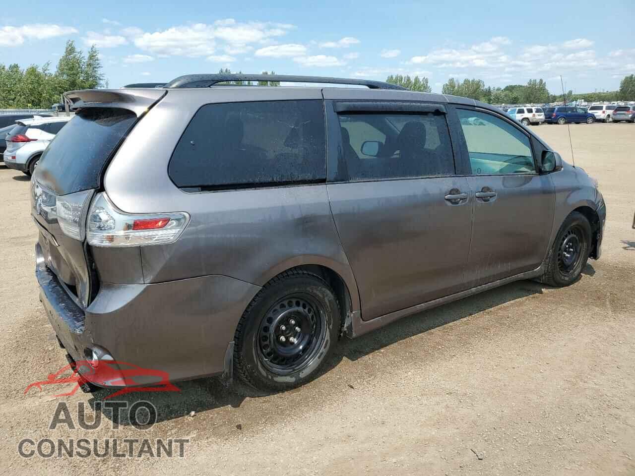 TOYOTA SIENNA 2011 - 5TDXK3DC2BS175090