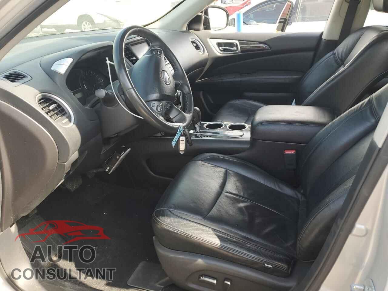 NISSAN PATHFINDER 2015 - 5N1AR2MN6FC644973