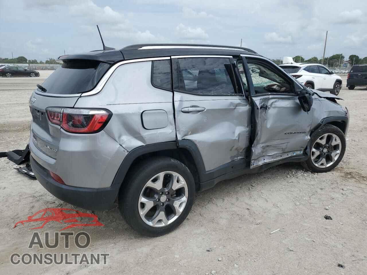 JEEP COMPASS 2018 - 3C4NJDCB4JT423787
