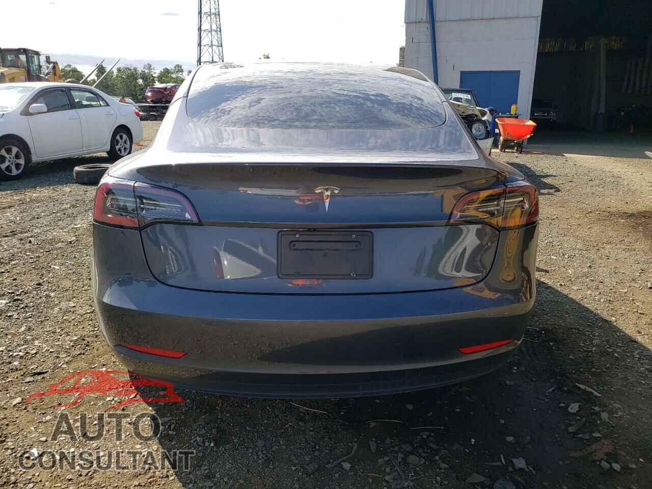 TESLA MODEL 3 2023 - 5YJ3E1EA0PF553409