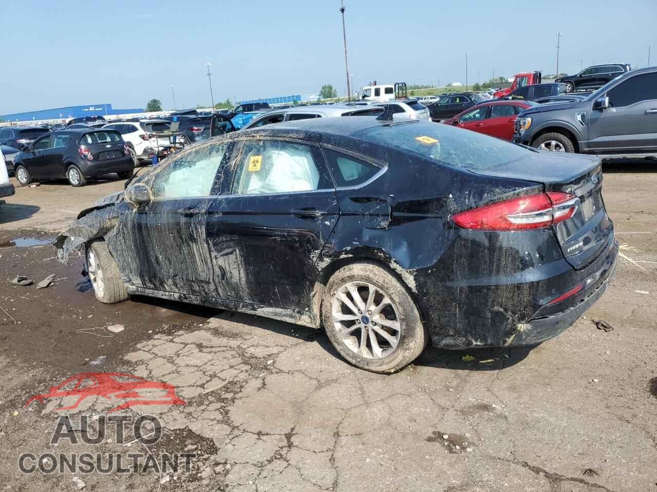 FORD FUSION 2020 - 3FA6P0HD5LR229409