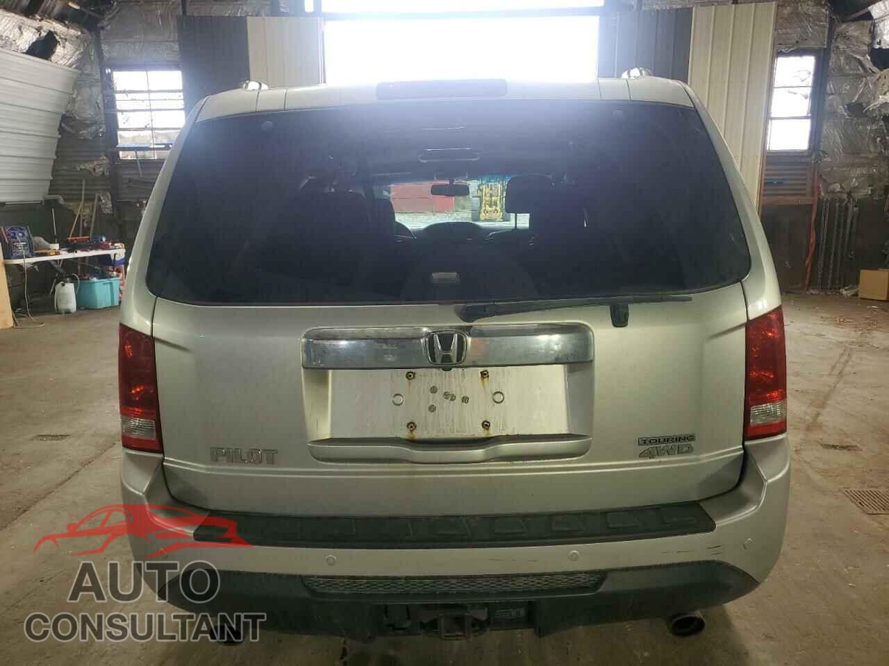 HONDA PILOT 2013 - 5FNYF4H93DB039653
