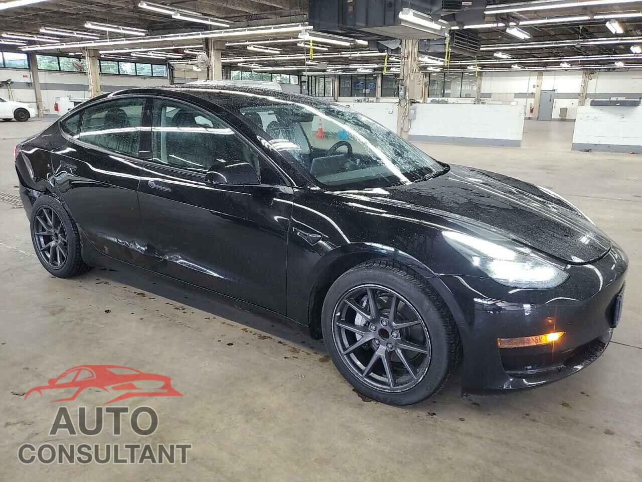 TESLA MODEL 3 2022 - 5YJ3E1EA9NF372001