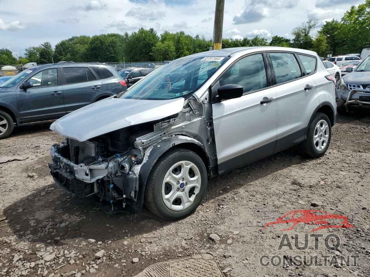 FORD ESCAPE 2018 - 1FMCU0F75JUC39393