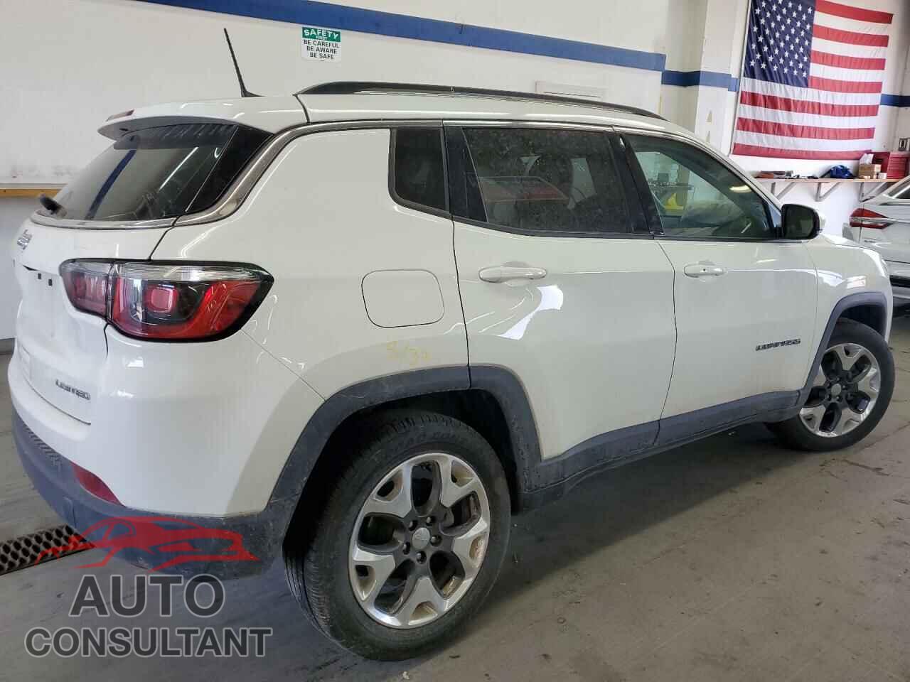 JEEP COMPASS 2019 - 3C4NJDCB0KT650024