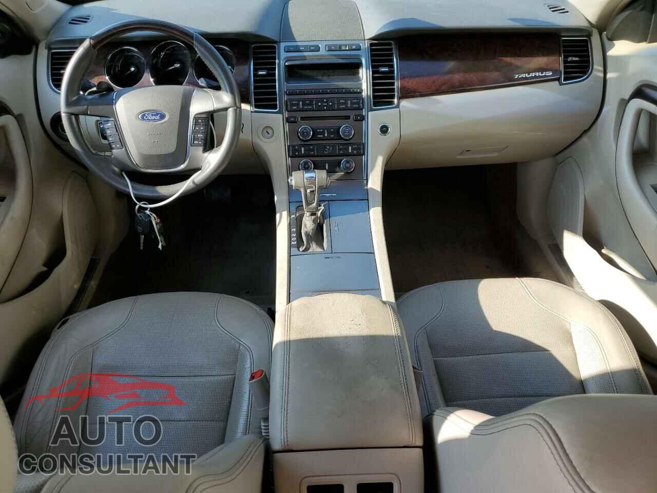 FORD TAURUS 2011 - 1FAHP2FW2BG113230