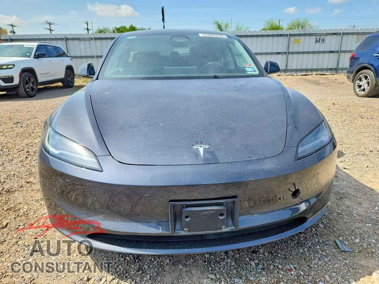 TESLA MODEL 3 2025 - 5YJ3E1EA6SF012986