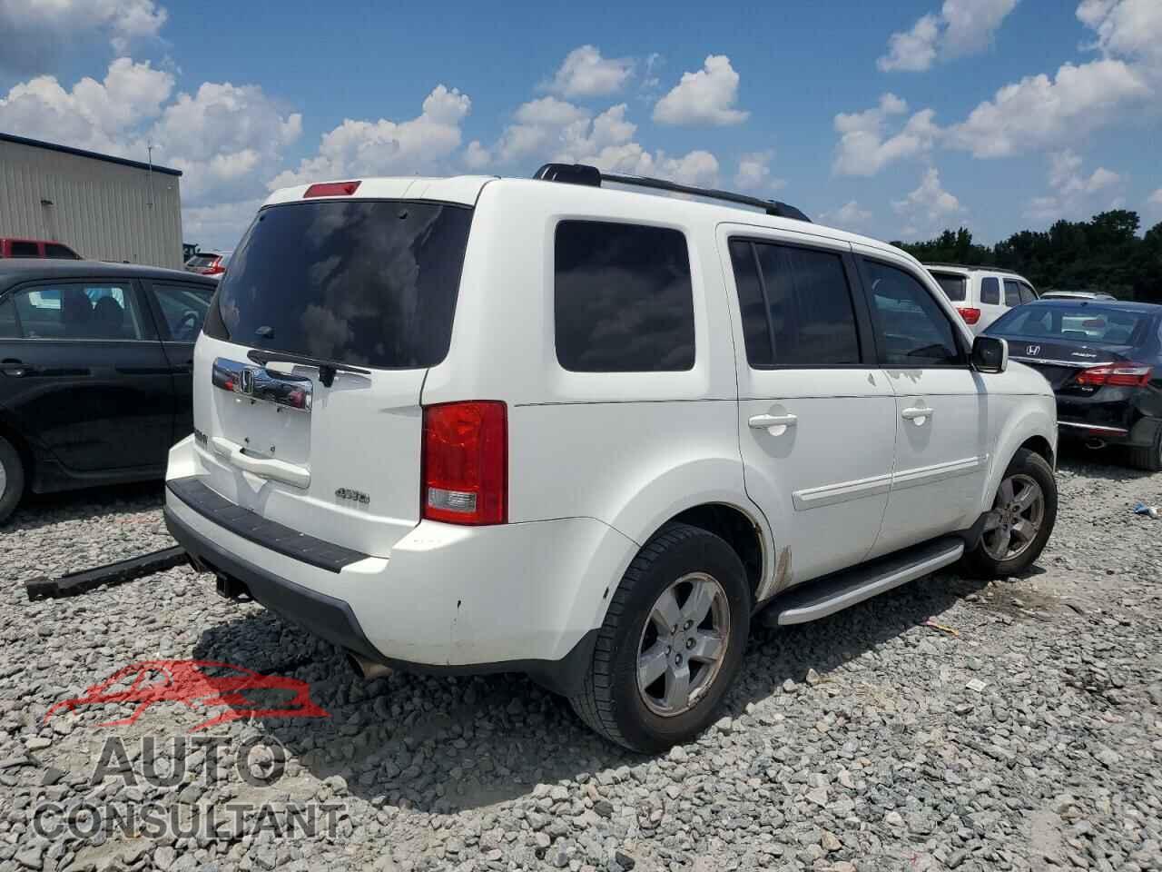 HONDA PILOT 2011 - 5FNYF4H52BB050041