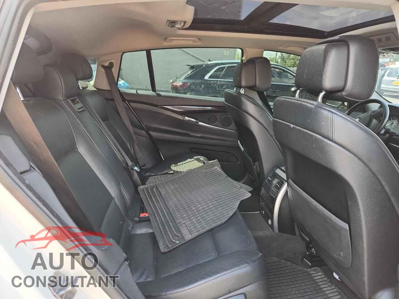 BMW 5 SERIES 2013 - WBASP2C53DC339294