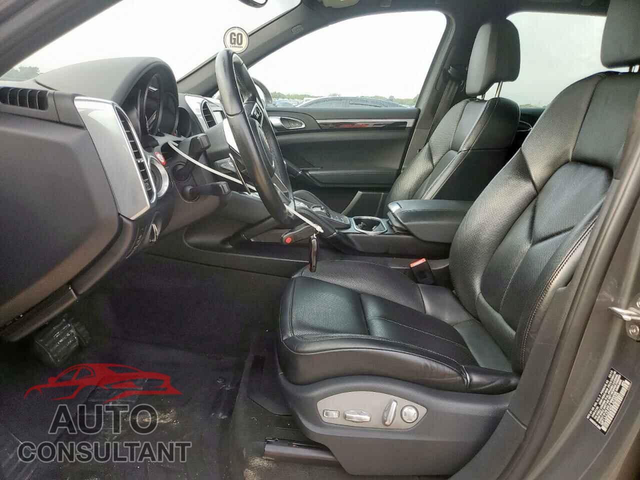 PORSCHE CAYENNE 2016 - WP1AA2A24GLA03925