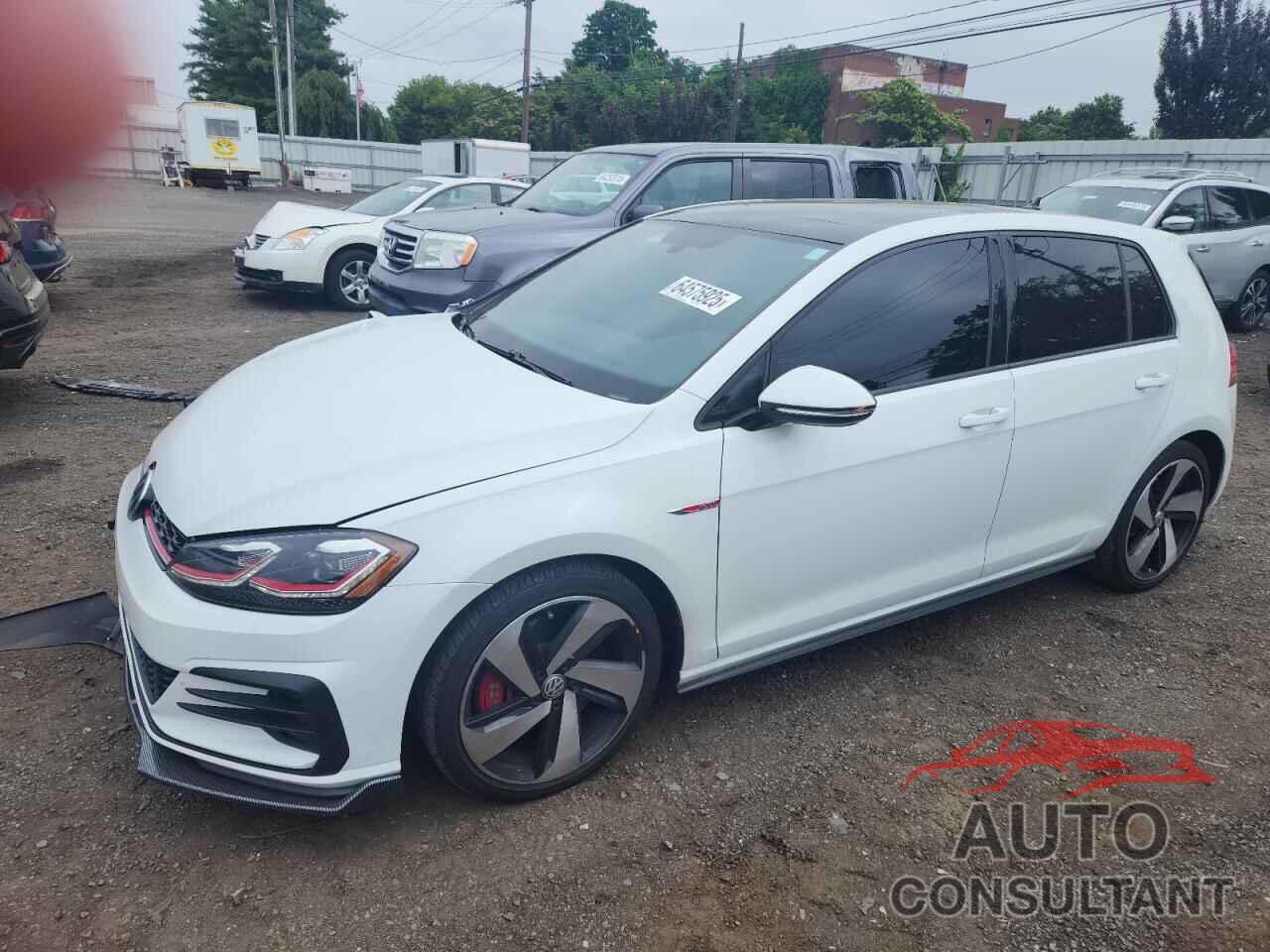 VOLKSWAGEN GTI 2019 - 3VW6T7AU7KM037457