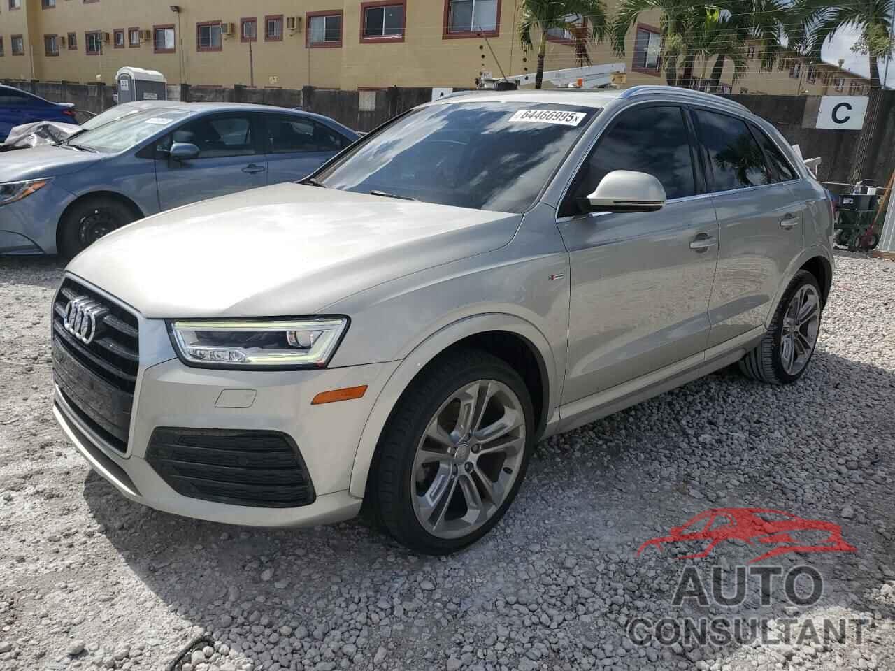 AUDI Q3 2018 - WA1HCCFS3JR001557