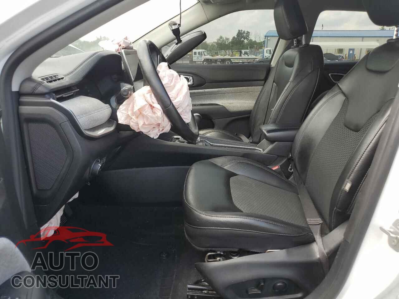JEEP COMPASS 2022 - 3C4NJDBB2NT230187