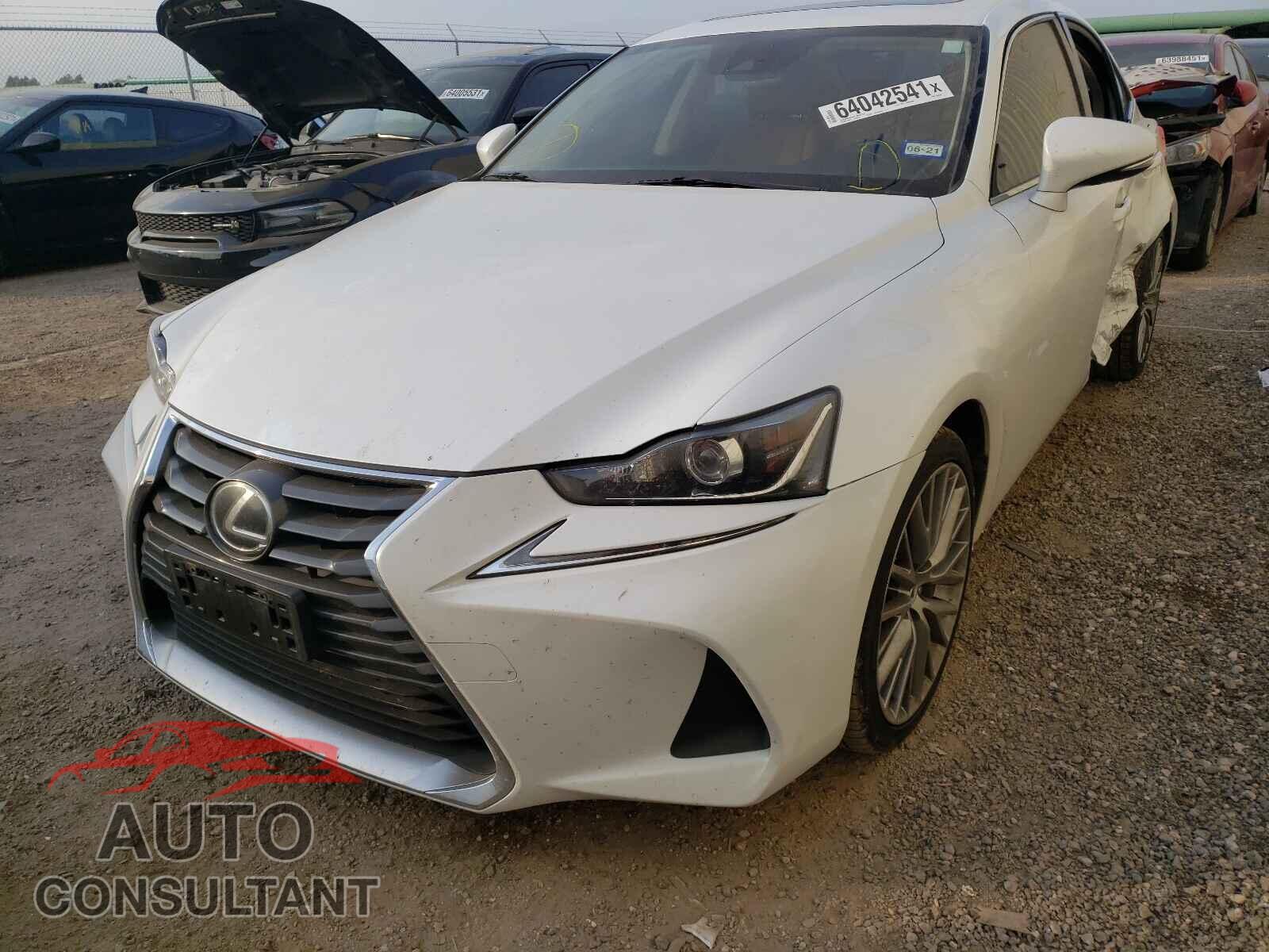 LEXUS IS 2017 - JTHBA1D24H5058150