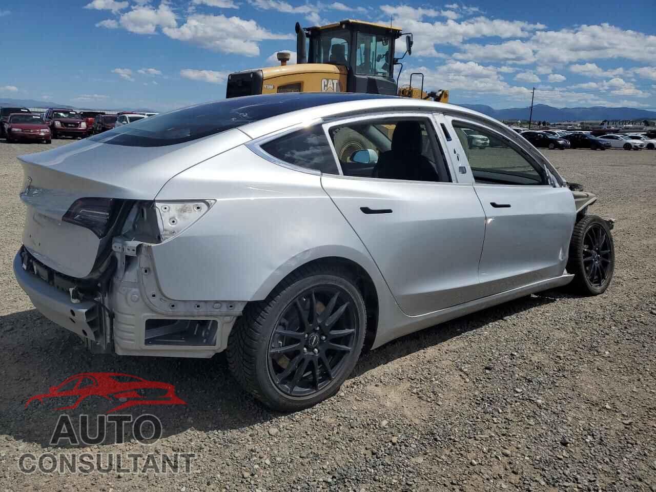TESLA MODEL 3 2018 - 5YJ3E1EA7JF031626
