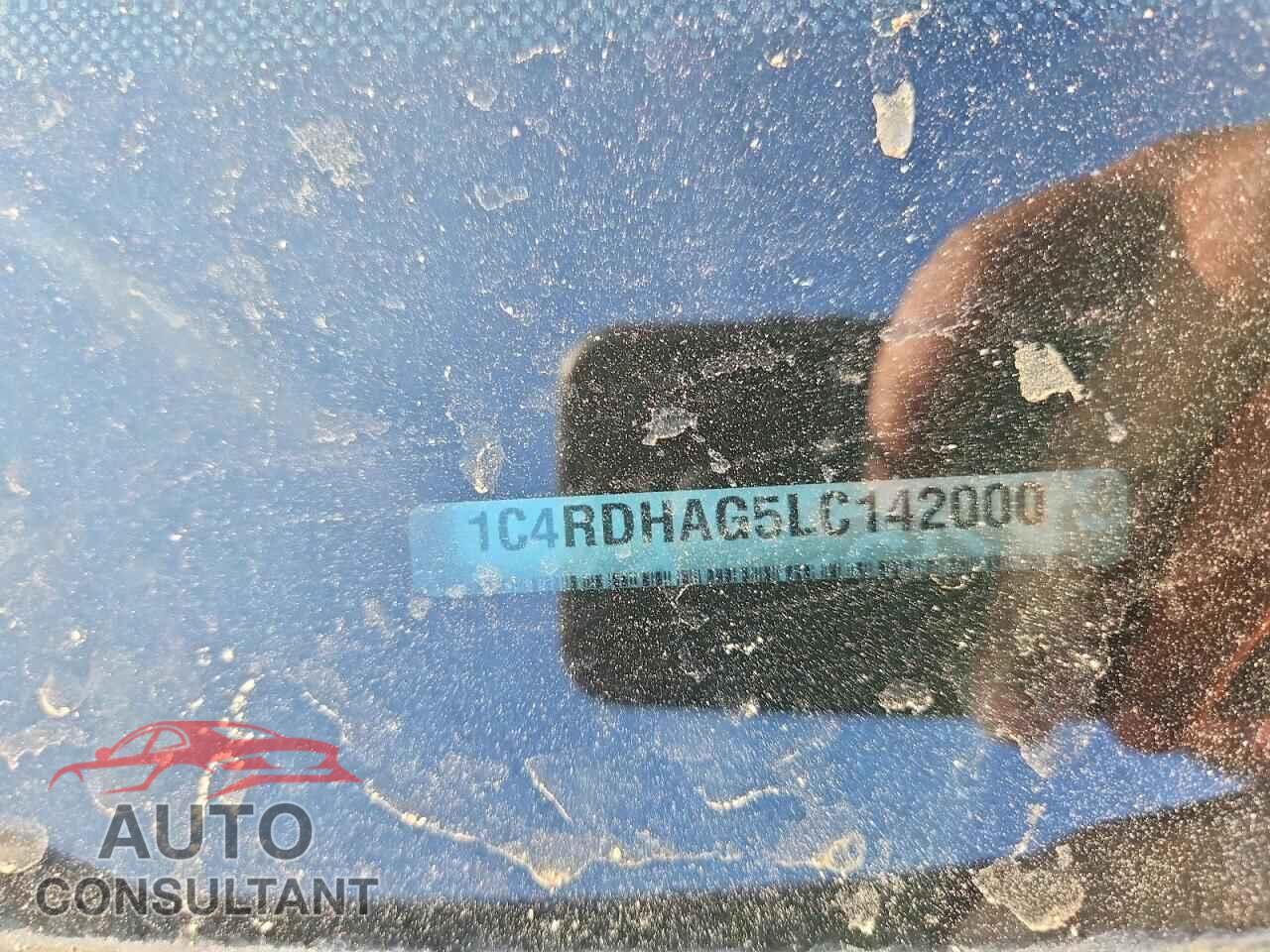 DODGE DURANGO 2020 - 1C4RDHAG5LC142000