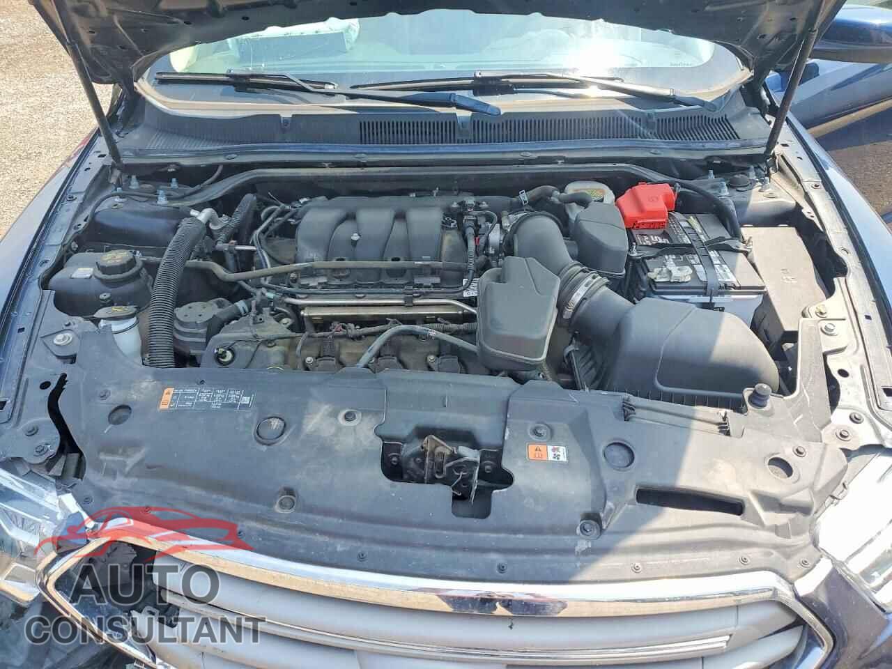 FORD TAURUS 2016 - 1FAHP2E89GG128043