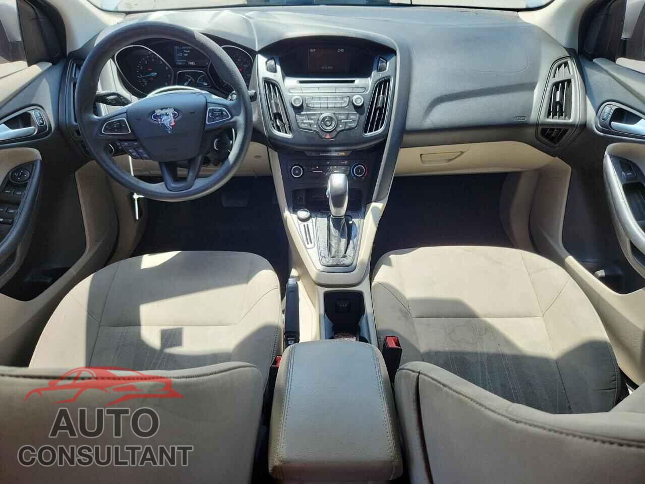 FORD FOCUS 2015 - 1FADP3F2XFL325887