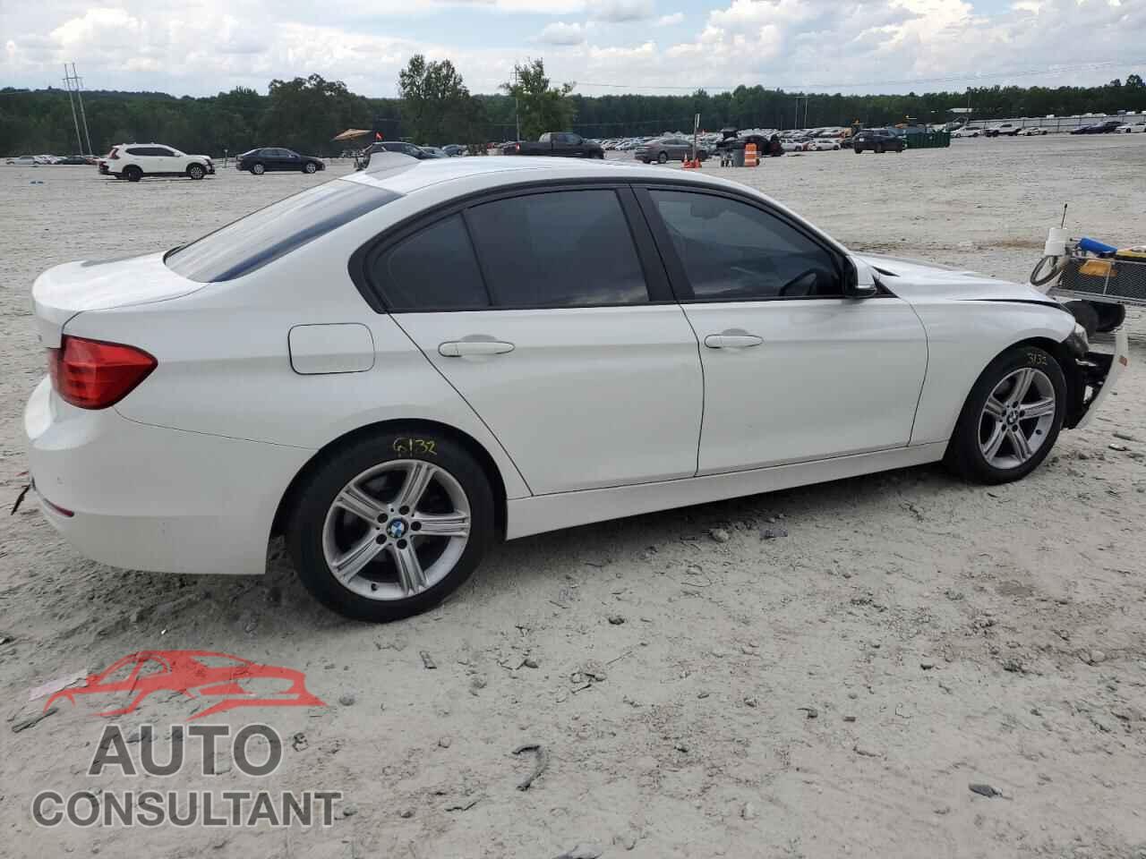 BMW 3 SERIES 2015 - WBA3C3C58FP663908