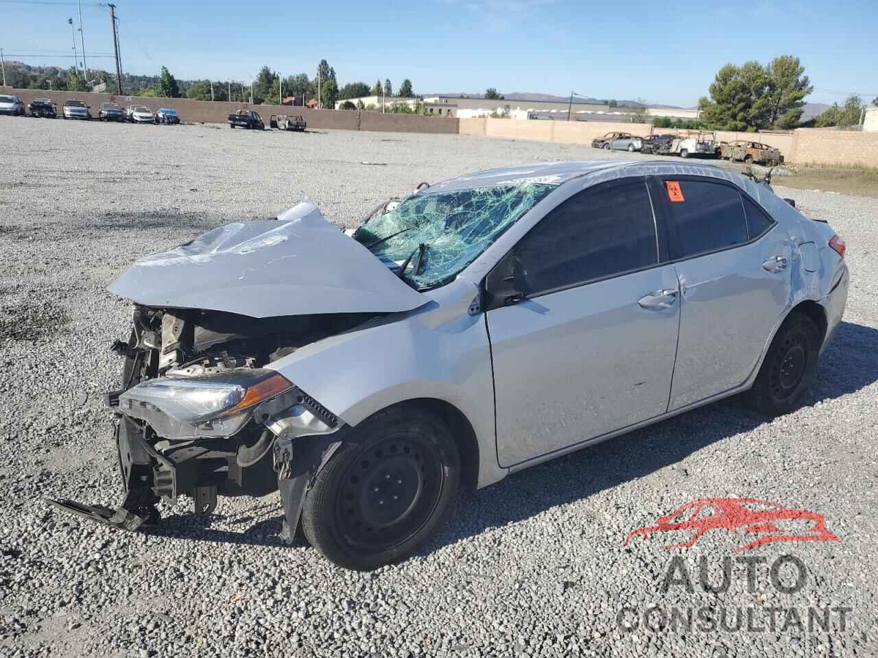 TOYOTA COROLLA 2018 - 5YFBURHE0JP797892