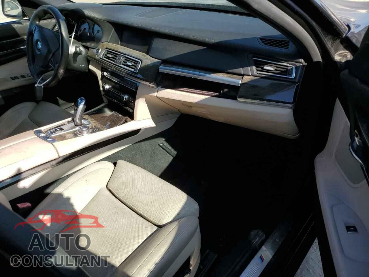 BMW 7 SERIES 2012 - WBAKB8C55CDX20641
