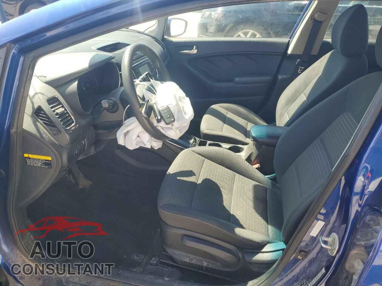 KIA FORTE 2017 - 3KPFL4A75HE117452