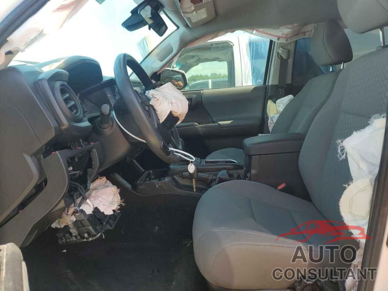 TOYOTA TACOMA 2022 - 3TMCZ5AN2NM490357