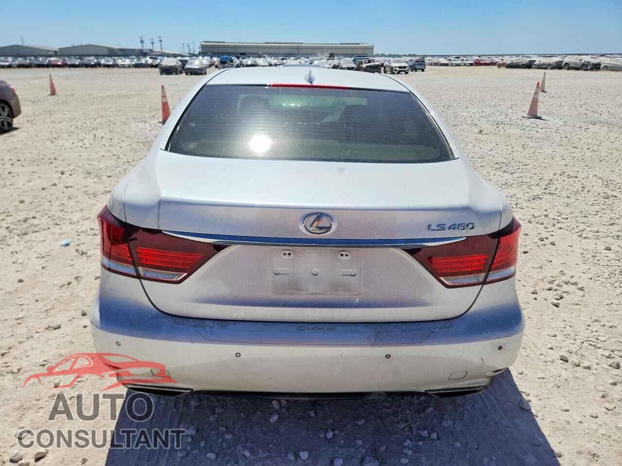 LEXUS LS460 2014 - JTHBL5EF2E5130087