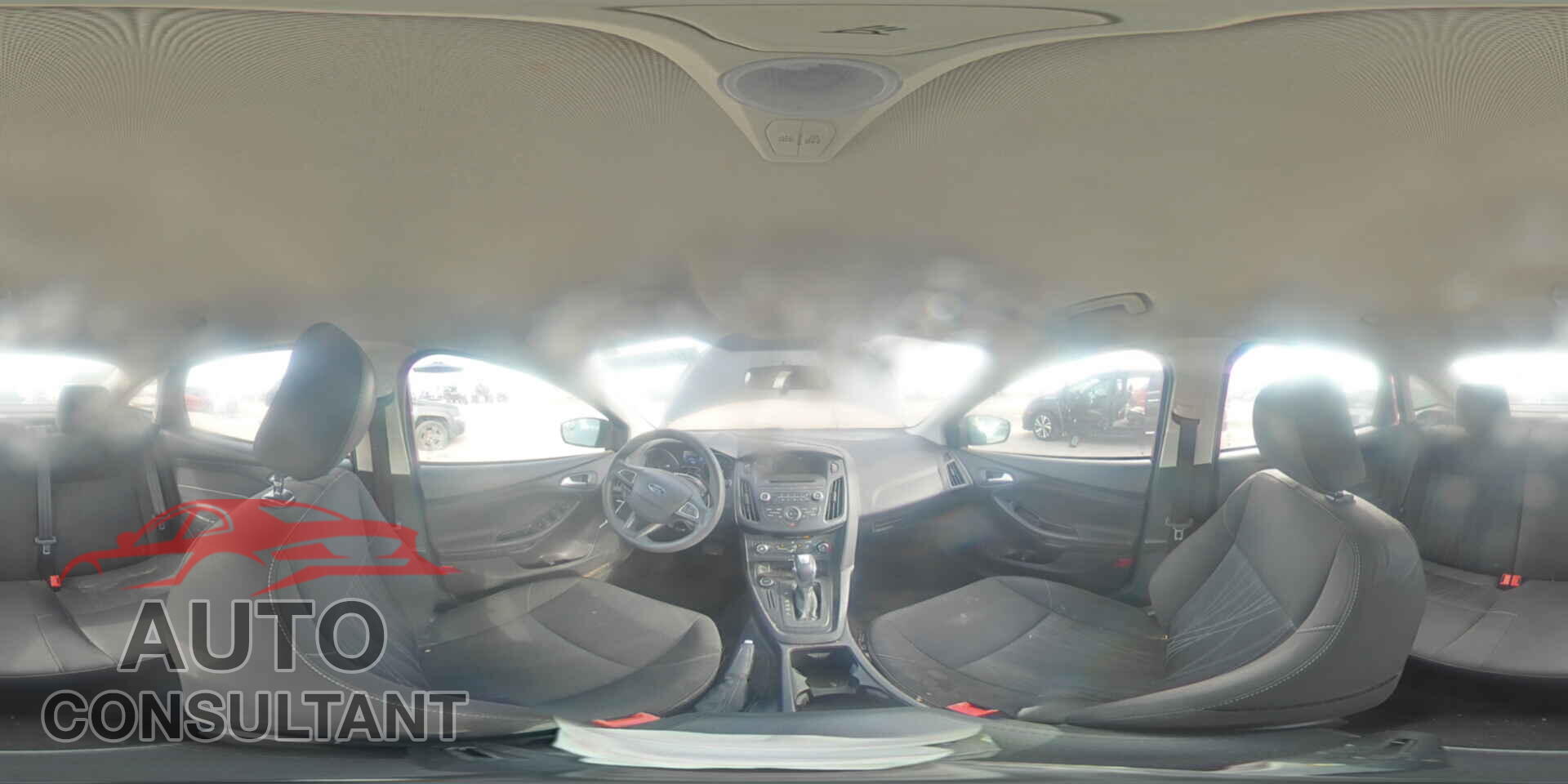 FORD FOCUS 2015 - 1FADP3F22FL219627