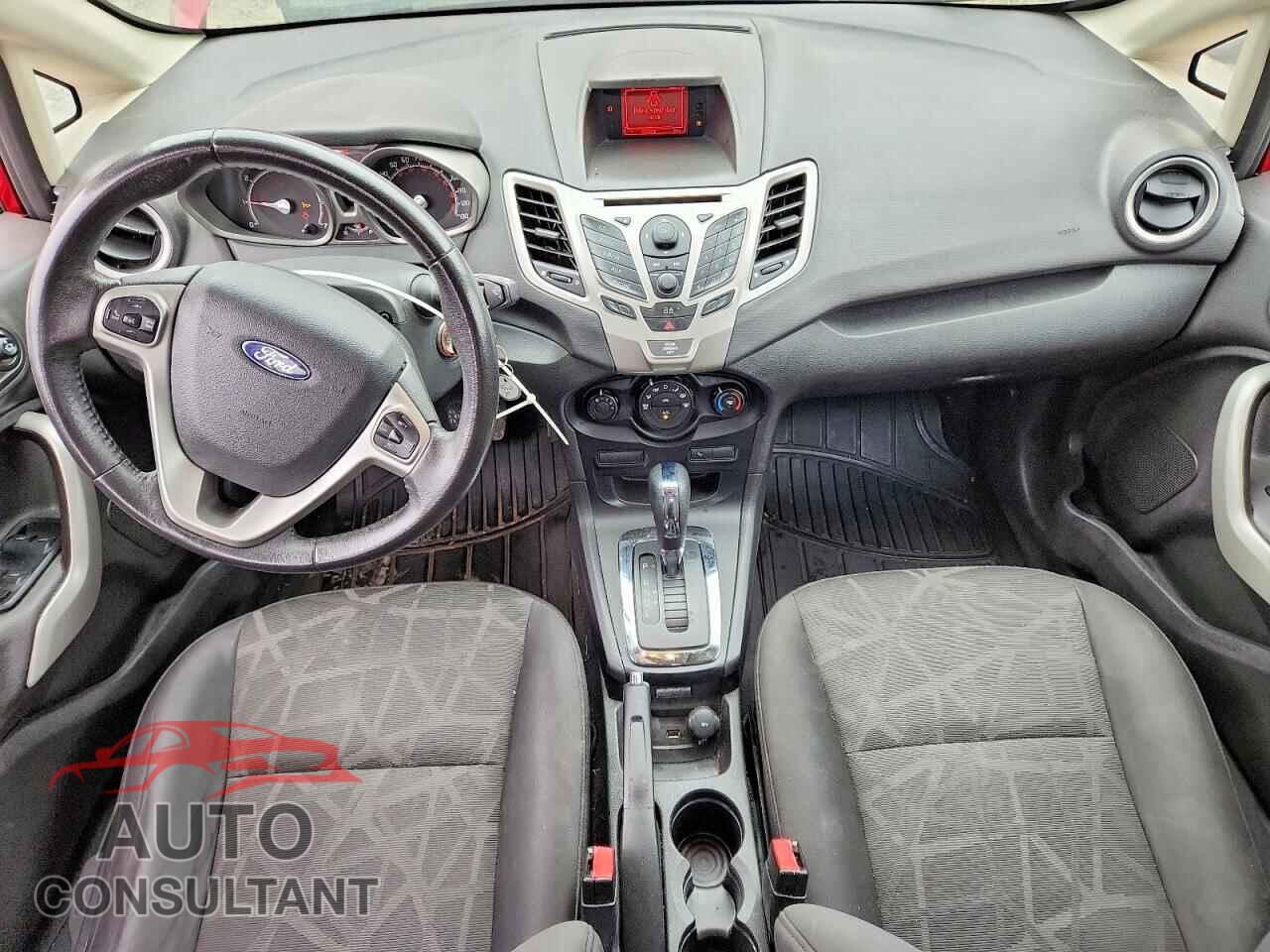 FORD FIESTA 2013 - 3FADP4EJ5DM147218