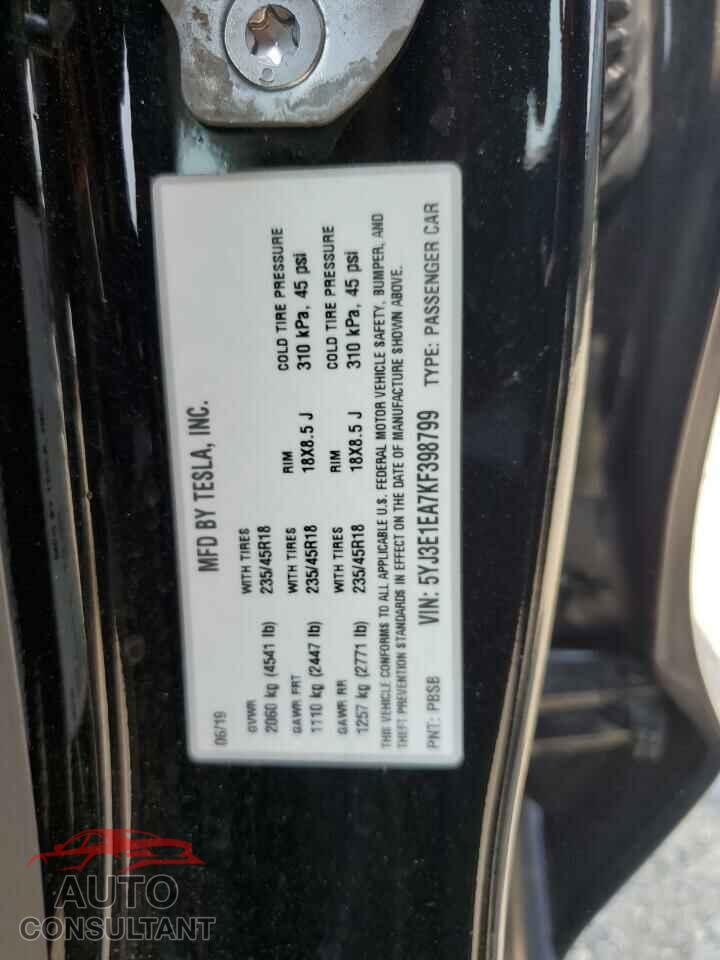TESLA MODEL 3 2019 - 5YJ3E1EA7KF398799