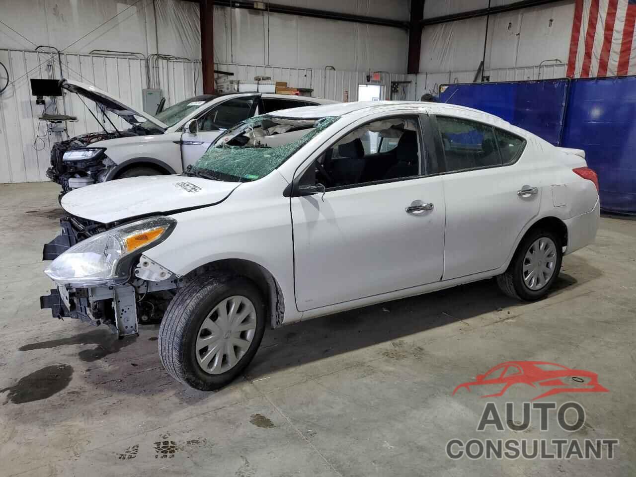 NISSAN VERSA 2019 - 3N1CN7AP4KL849673