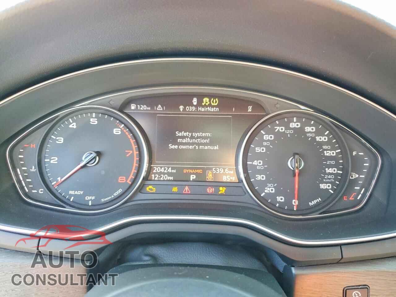 AUDI A4 2019 - WAUDNAF43KA042000