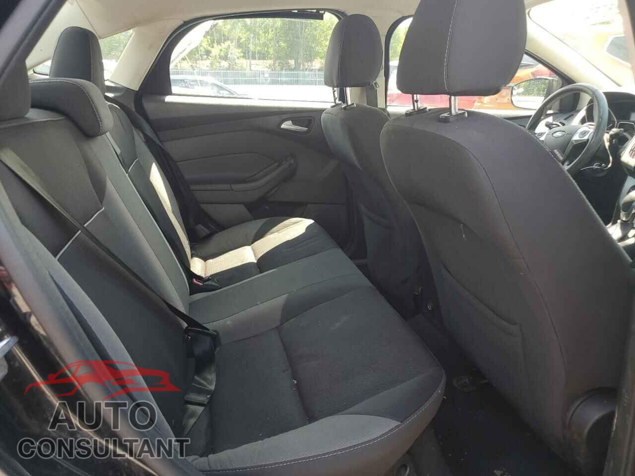 FORD FOCUS 2014 - 1FADP3F28EL314496