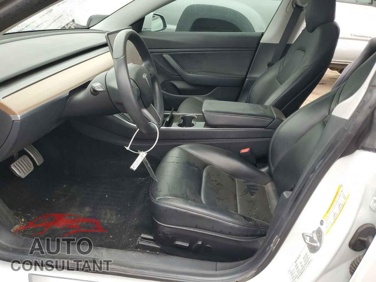 TESLA MODEL 3 2019 - 5YJ3E1EB0KF512778