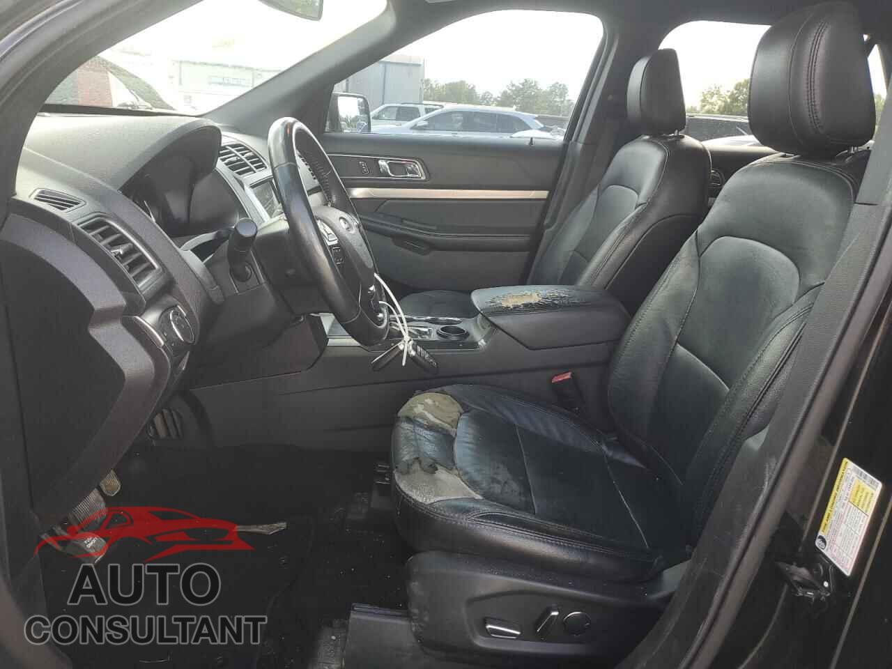 FORD EXPLORER 2018 - 1FM5K7D87JGB52015