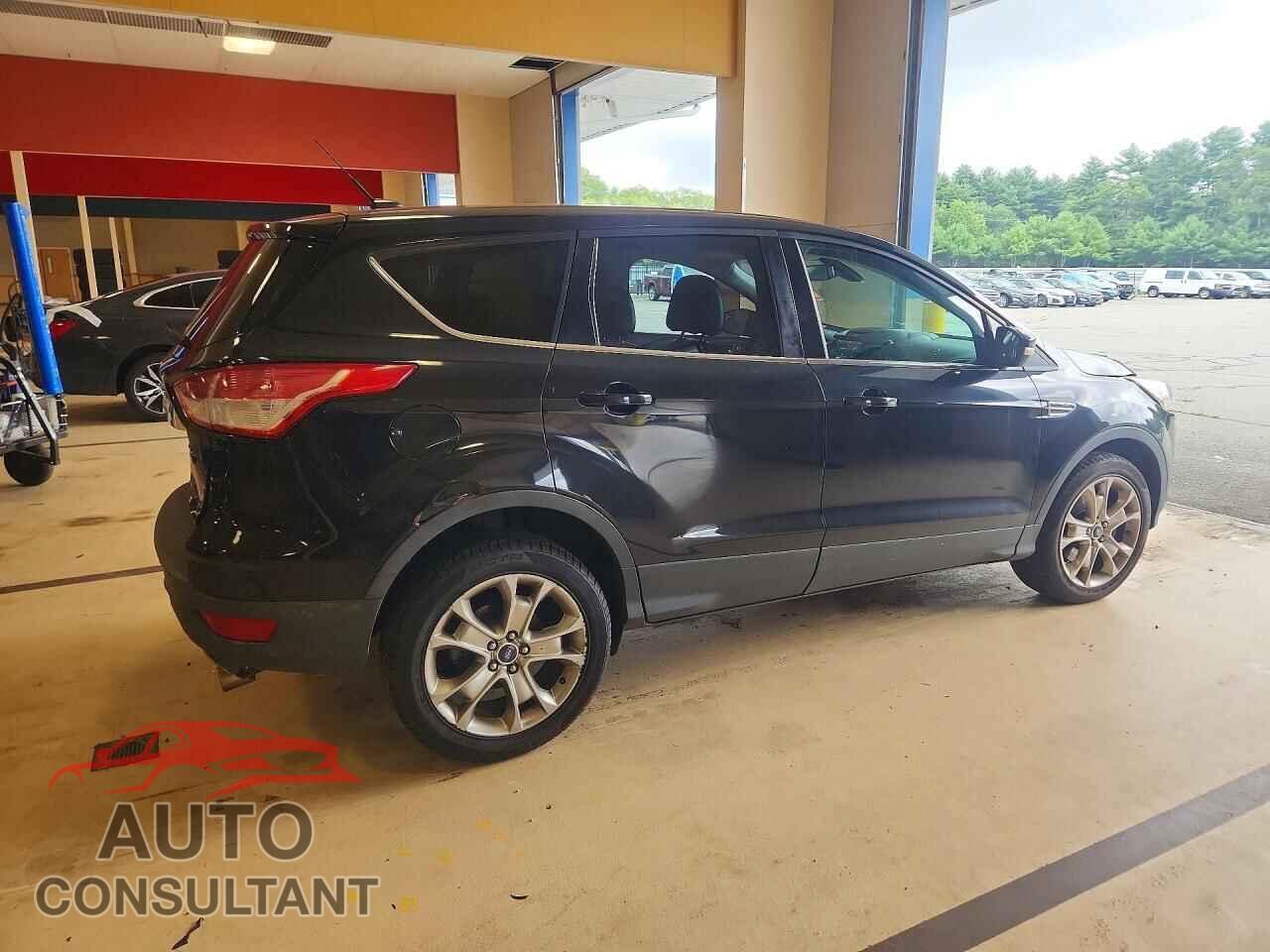 FORD ESCAPE 2013 - 1FMCU9HX0DUD30268