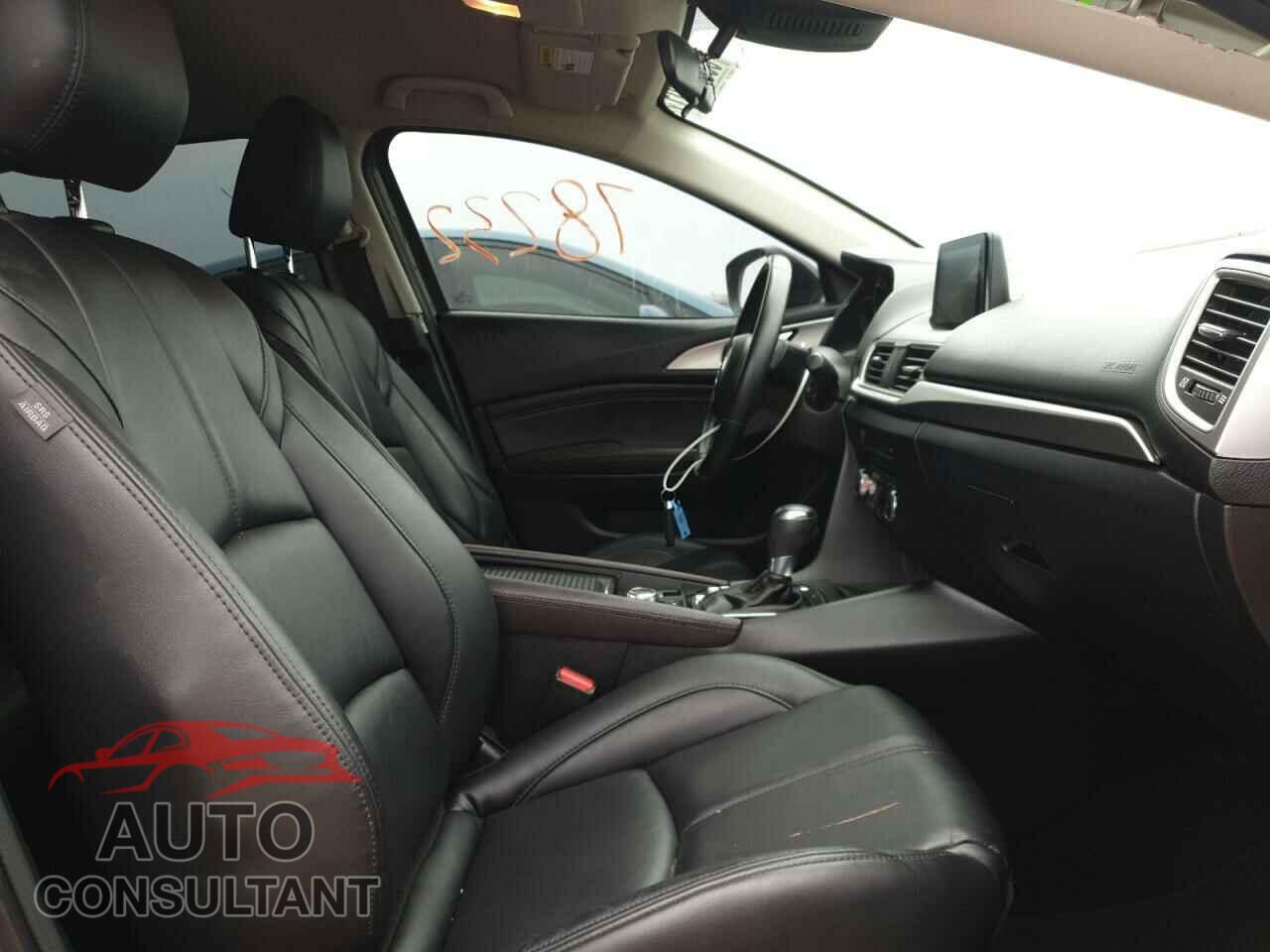 MAZDA 3 2017 - 3MZBN1V72HM144029