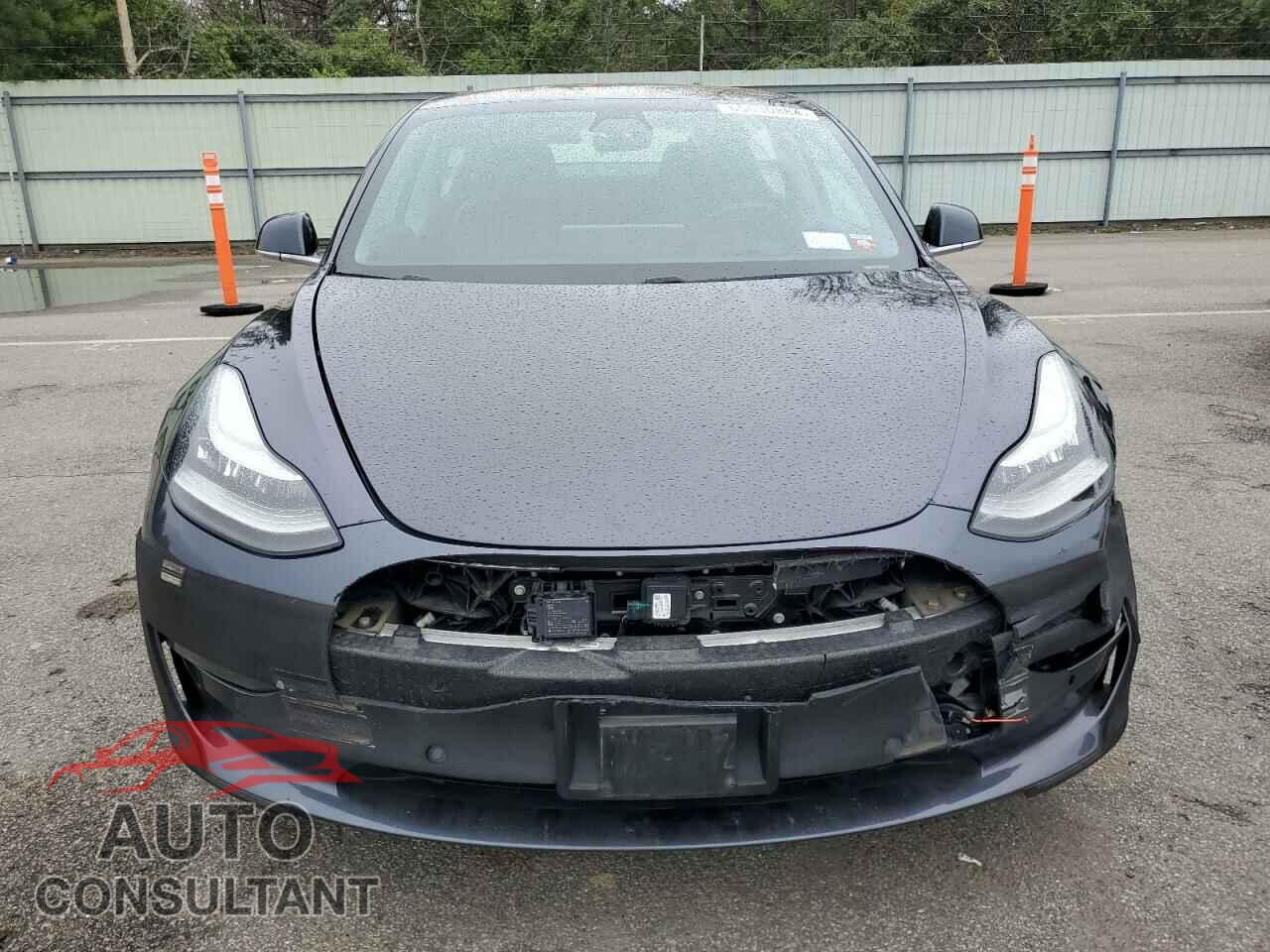 TESLA MODEL 3 2018 - 5YJ3E1EA9JF052865