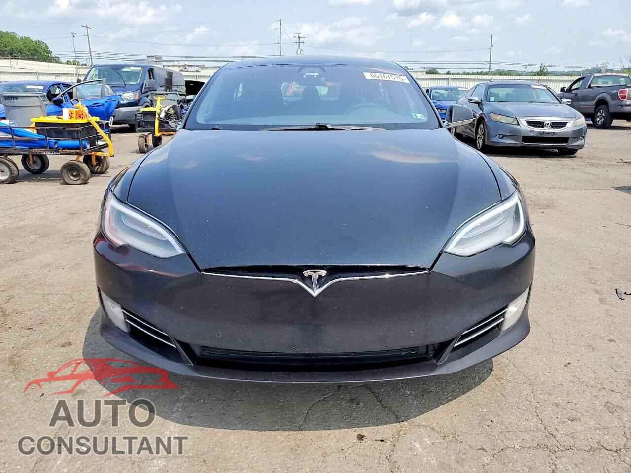 TESLA MODEL S 2018 - 5YJSA1E23JF264757