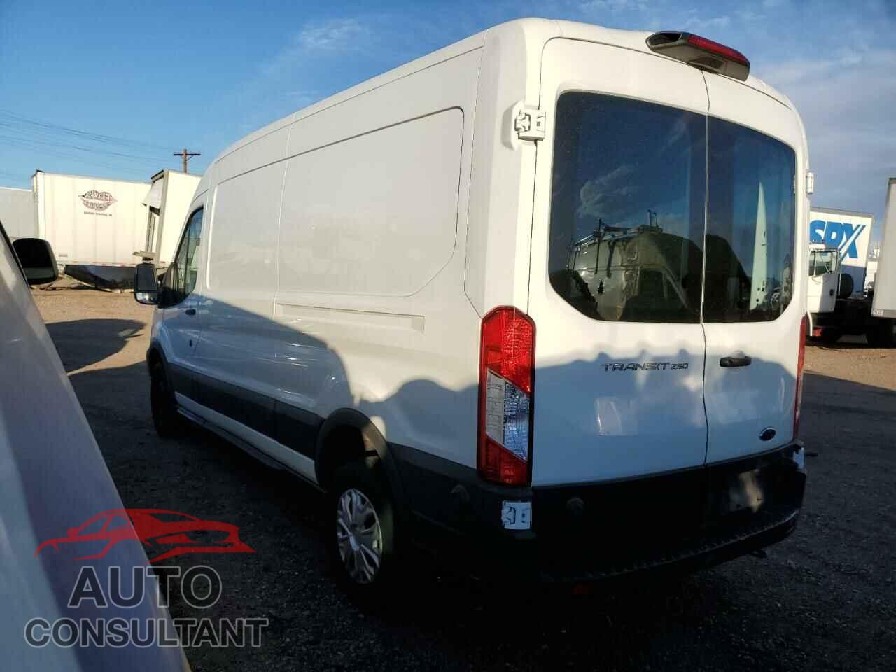 FORD TRANSIT 2019 - 1FTYR2CM1KKA87627