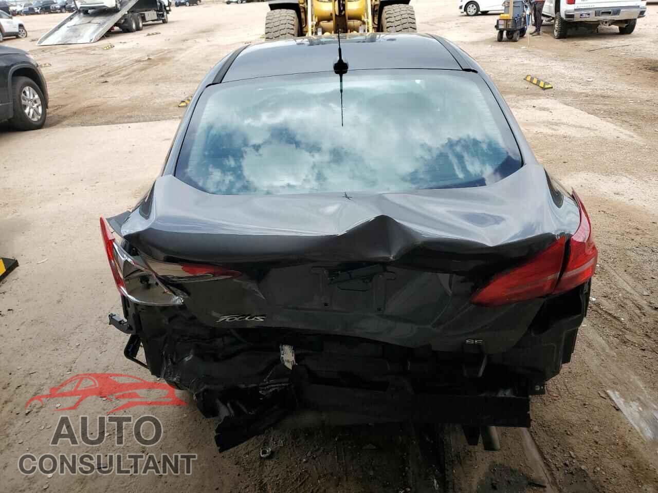 FORD FOCUS 2017 - 1FADP3F23HL333073