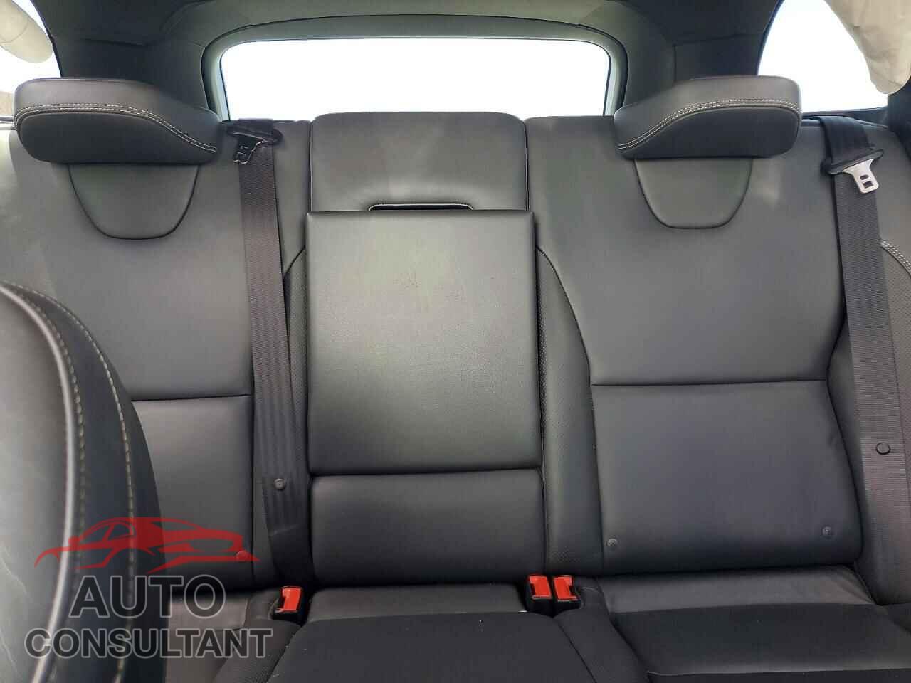 VOLVO XC60 2016 - YV4902RS0G2822669