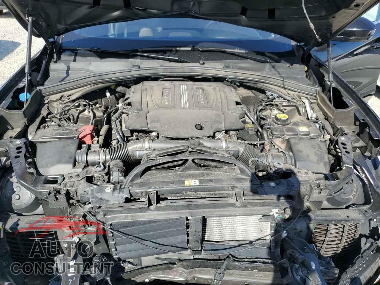 JAGUAR F-PACE 2017 - SADCK2BV6HA068650