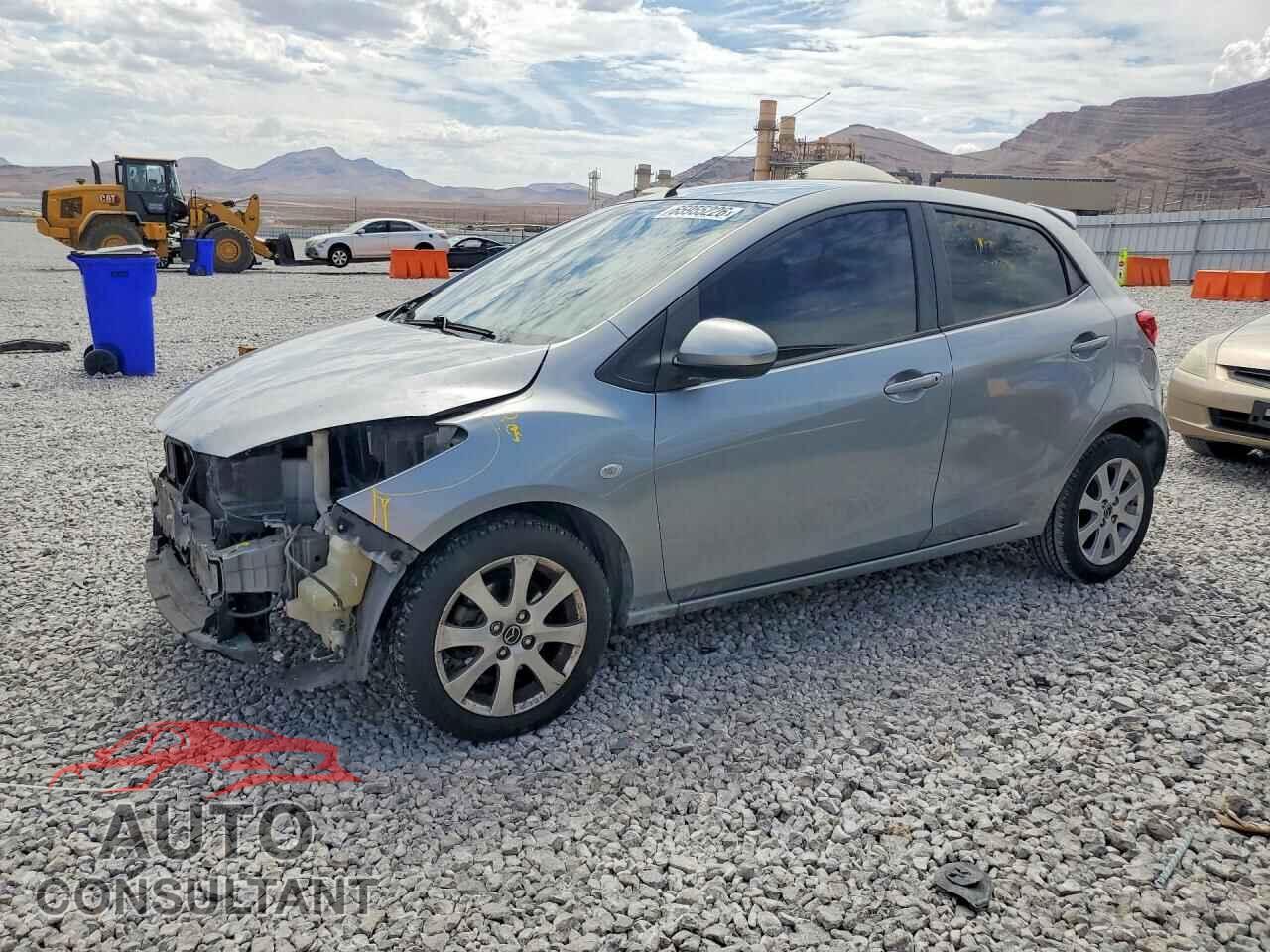 MAZDA 2 2013 - JM1DE1LY7D0158268