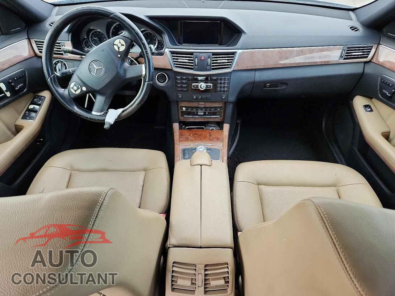 MERCEDES-BENZ E-CLASS 2012 - WDDHF5KB5CA533821